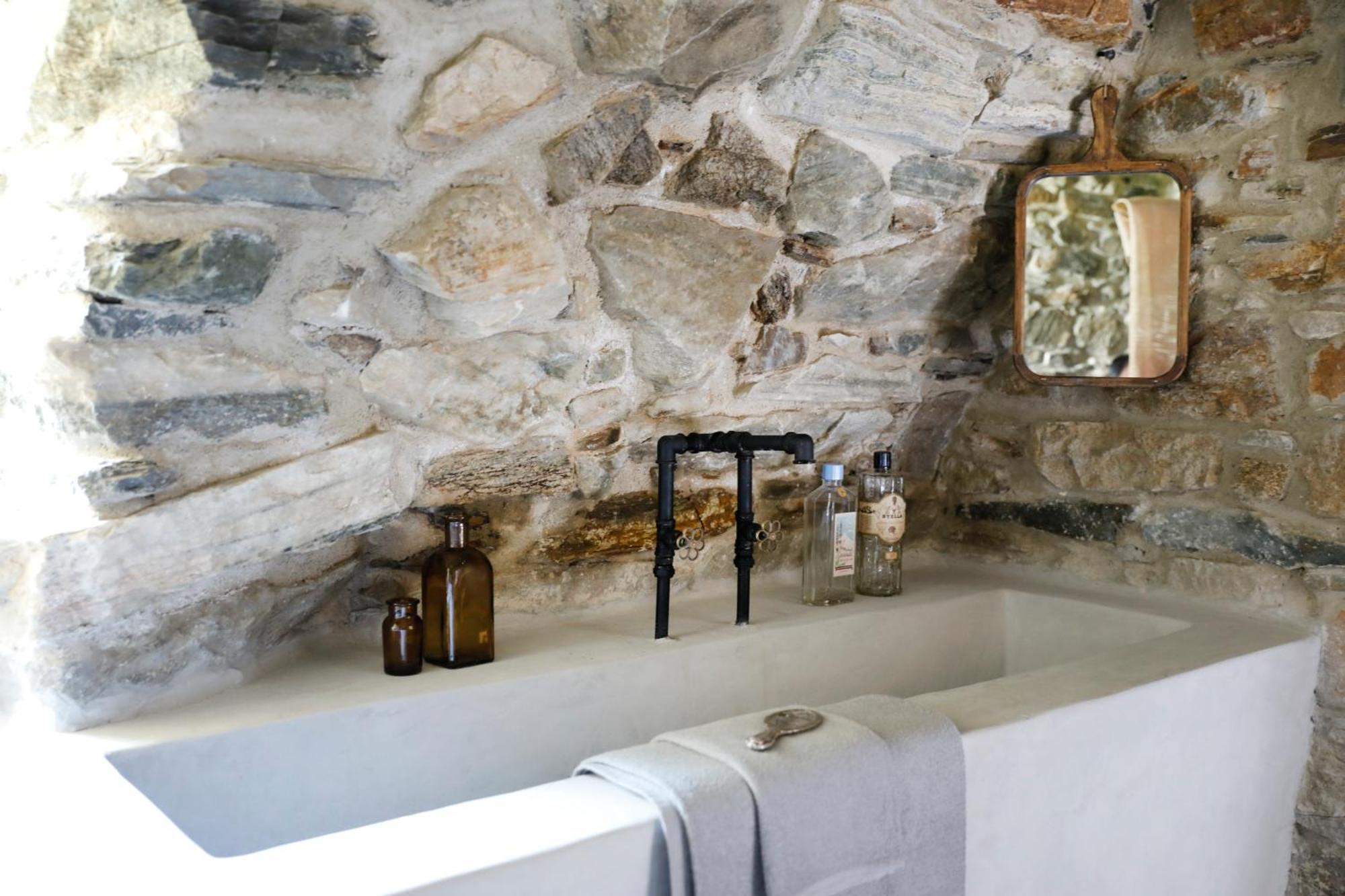 Onos Eco Living Villa Mési Rum bild