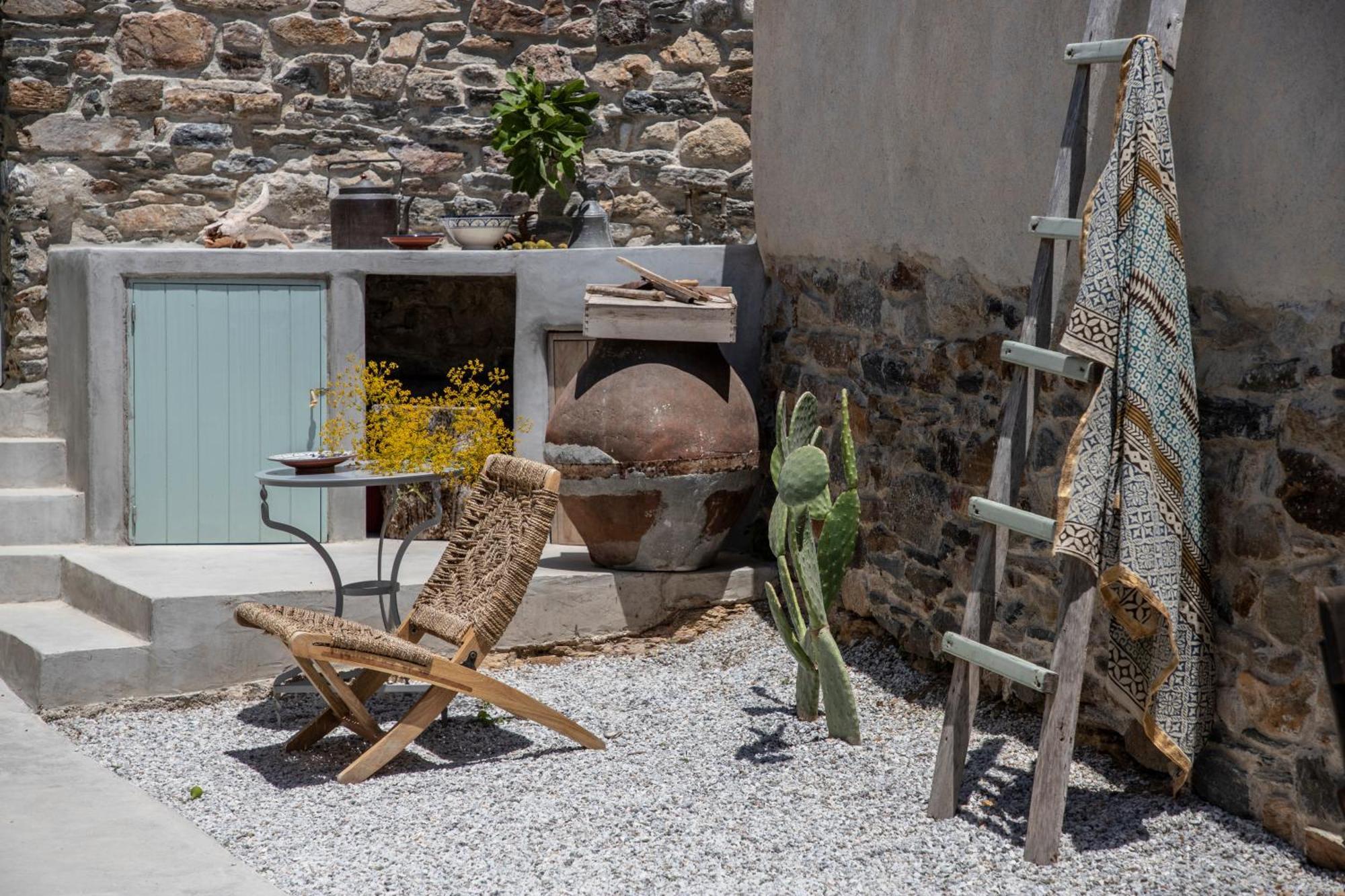 Onos Eco Living Villa Mési Rum bild